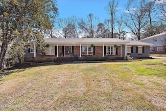 1821 Hillview Dr, Jackson, MS 39211