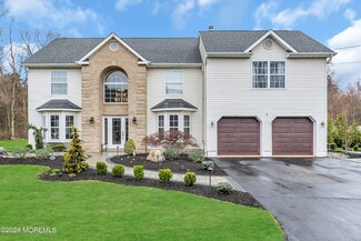 47 Diane Ave, Old Bridge, NJ 08857