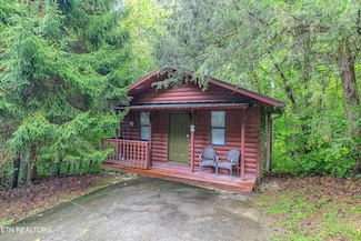 2036 Ridge Rd Unit 2, Pigeon Forge, TN 37863