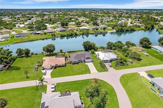 7384 van Lake Dr, Englewood, FL 34224