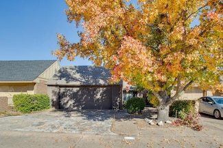 2126 Wilshire Dr, Enid, OK 73703