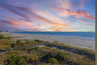 12000 Gulf Blvd Unit 501-W, Treasure Island, FL 33706