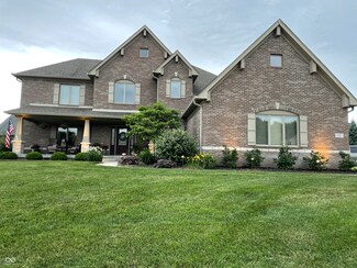 1737 Golden Field Dr, Greenwood, IN 46143