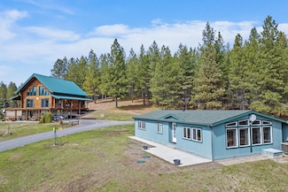 1076 Starvation Lake Rd, Colville, WA 99114