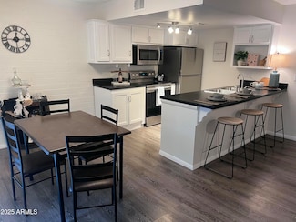 1069 N 84th Place Unit 4, Scottsdale, AZ 85257