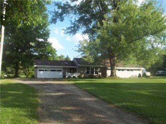 624 State Route 208, Pulaski, PA 16143