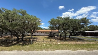 10 Farmer's Cir, Rockport, TX 78382
