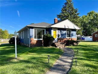 6227 Denison Blvd, Parma Heights, OH 44130