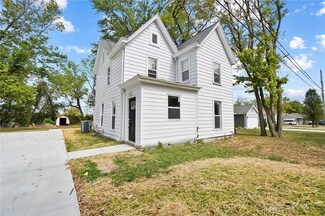 48 Holland Ave, Lebanon, OH 45036