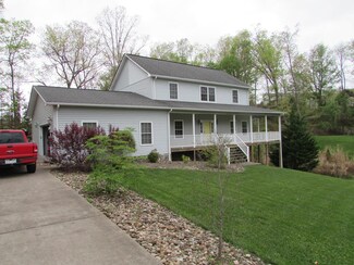 125 Riverview Ln, Beckley, WV 25801