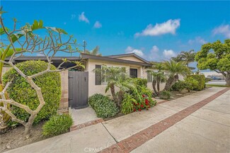 7941 Ronald Dr, Huntington Beach, CA 92647