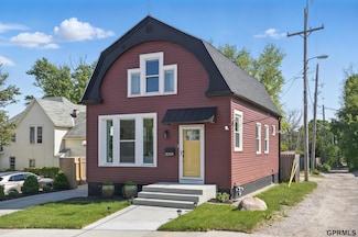 3009 Poppleton Ave, Omaha, NE 68105