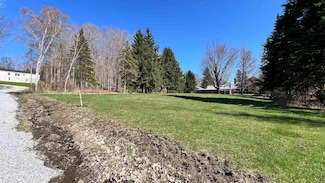 2 Hamlen's Garden Ln, Swanton, VT 05488
