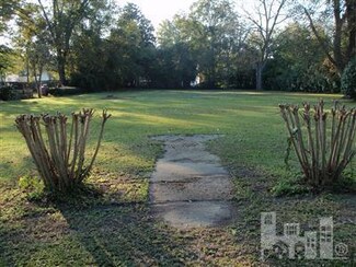 1 S Wilson St, Chadbourn, NC 28431