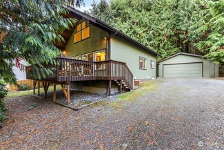 430 Montgomery Ln, Port Ludlow, WA 98365