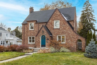 313 Ardussi Ave, Saginaw, MI 48602