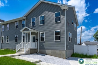 2016 Center St, Whitehall, PA 18052