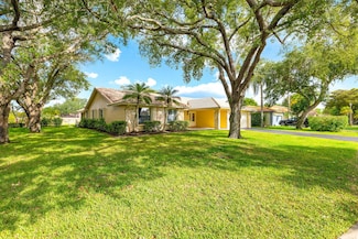4830 NW 92nd Terrace, Coral Springs, FL 33067