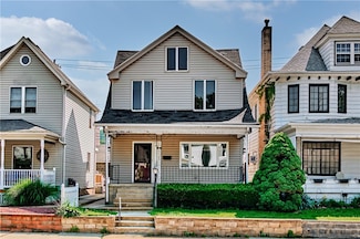 538 Maplewood Ave, Ambridge, PA 15003