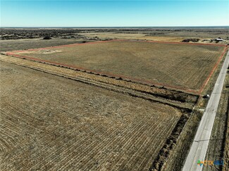 0000 Farm To Market Road 530, Hallettsville, TX 77964