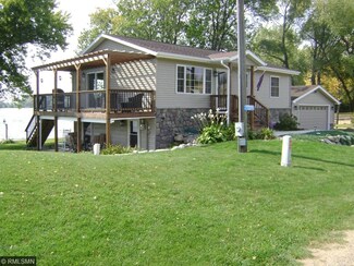 72555 280th St, Dassel, MN 55325