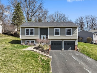 661 Huntington Dr, Cranberry Township, PA 16066