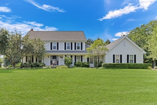 17533 W Mill Creek Crossing Dr, Gurnee, IL 60031