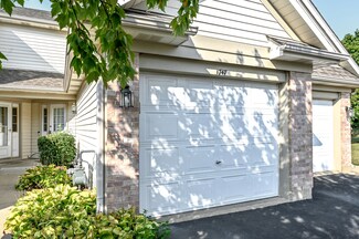 1747 Nature Ct Unit 56B174, Schaumburg, IL 60193