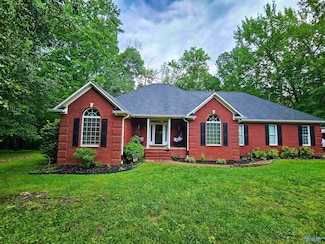 18275 Locust Ln, Elkmont, AL 35620