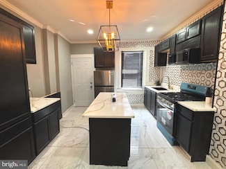 2525 W Lombard St, Baltimore, MD 21223
