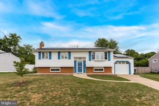 611 Hobart Dr, Clementon, NJ 08021