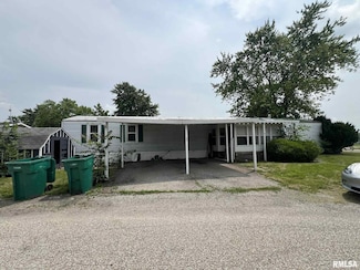 1601 E Jackson St Unit 62, Macomb, IL 61455