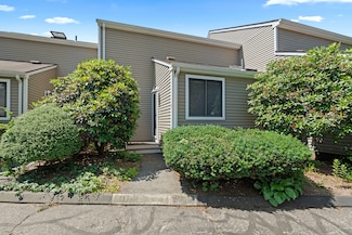 37 Hewitt Rd Unit B2, Mystic, CT 06355