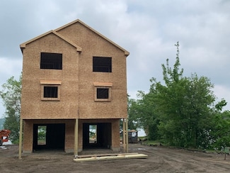 46 Hastings Ave, Worcester, MA 01606