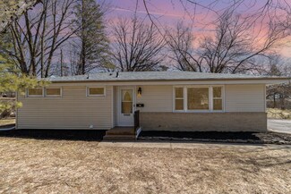 11509 Palmer Rd, Bloomington, MN 55437