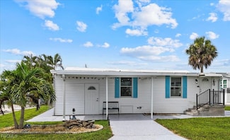 5773 Pink Panther Dr, Fort Myers, FL 33908