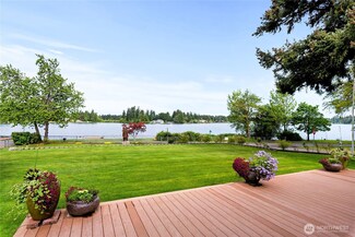 16801 Lakeside Dr S, Spanaway, WA 98387