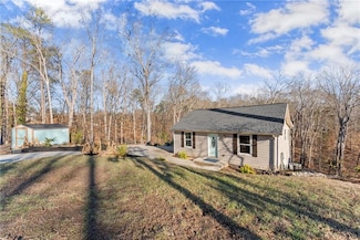 5211 Driftwood Point, Gainesville, GA 30506