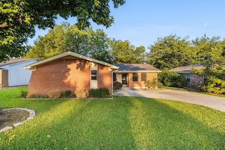 804 Memorial Dr, Wylie, TX 75098