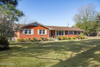 6887 Canetuck Rd, Currie, NC 28435