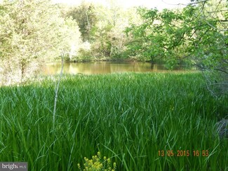 162 E Dark Hollow Rd, Pipersville, PA 18947