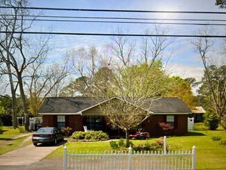 1230 5th St SE, Cairo, GA 39828