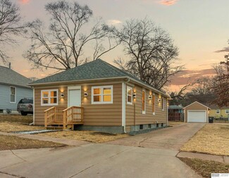 6611 Bedford Ave, Omaha, NE 68104