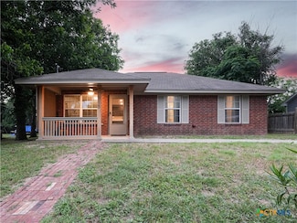 615 E 9th Ave, Belton, TX 76513