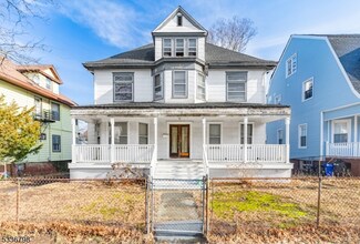 40 Vernon Terrace, East Orange, NJ 07017