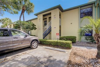6033 113th St Unit 212, Seminole, FL 33772