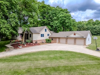 6335 S 850 W, South Whitley, IN 46787
