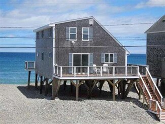 6 Cliff Ave, Scituate, MA 02066