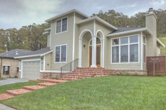 1465 Perez Dr, Pacifica, CA 94044
