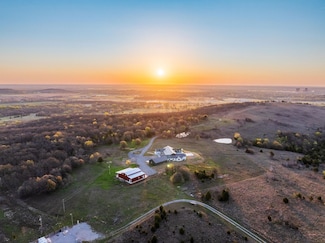 2081 County Road 3007, Bartlesville, OK 74003